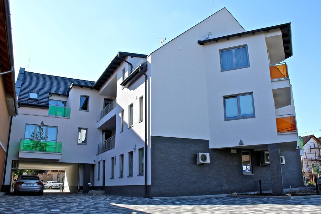 Levendula Apartman Sárvár Esterno foto